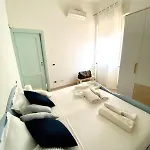 A Due Passi Dal Mare بيت للعطل فياريجيو